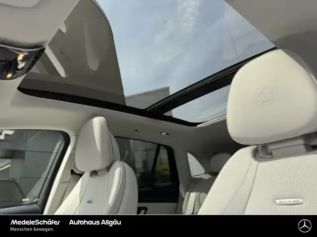 Mercedes-Benz EQE 53
