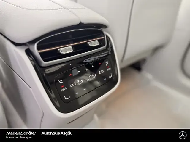 Mercedes-Benz EQE 53