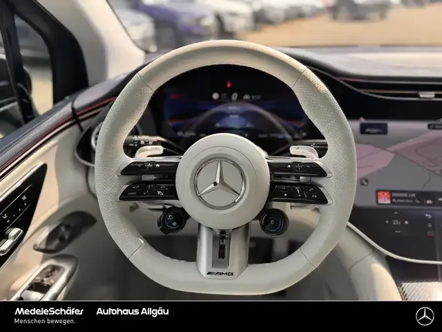 Mercedes-Benz EQE 53