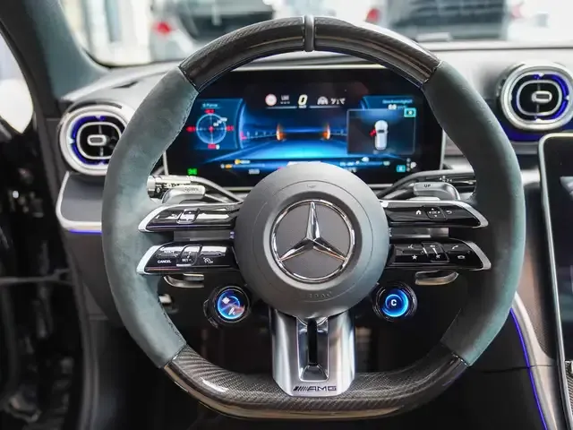 Mercedes-Benz C 63 AMG