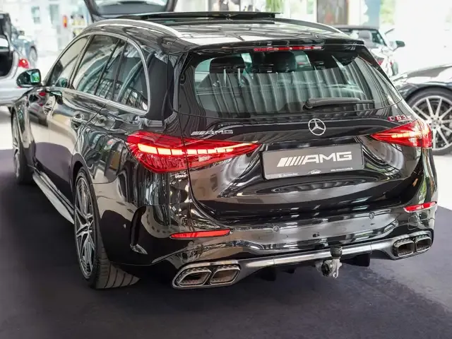 Mercedes-Benz C 63 AMG