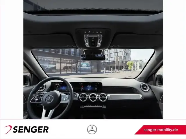 Mercedes-Benz EQB 300