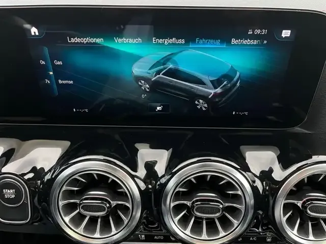 Mercedes-Benz EQA 300