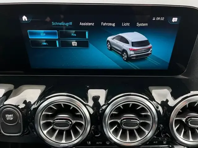 Mercedes-Benz EQA 300