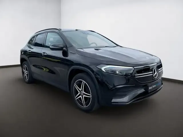 Mercedes-Benz EQA 300
