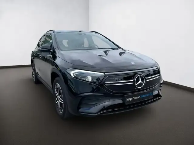 Mercedes-Benz EQA 300