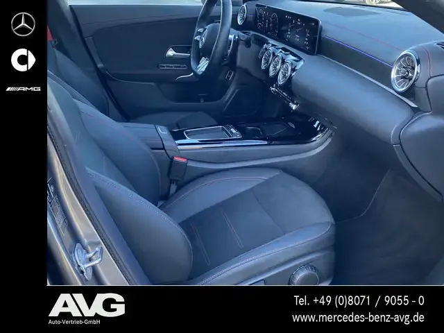 Mercedes-Benz CLA 35 AMG