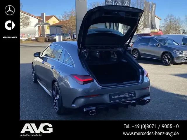 Mercedes-Benz CLA 35 AMG