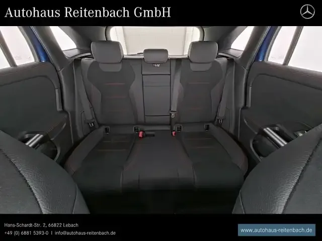 Mercedes-Benz EQA 300