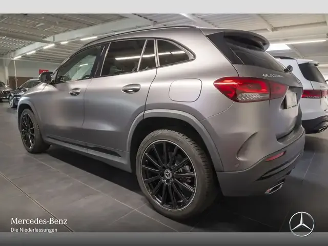 Mercedes-Benz GLA 250