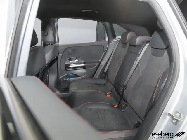 Mercedes-Benz EQA 300