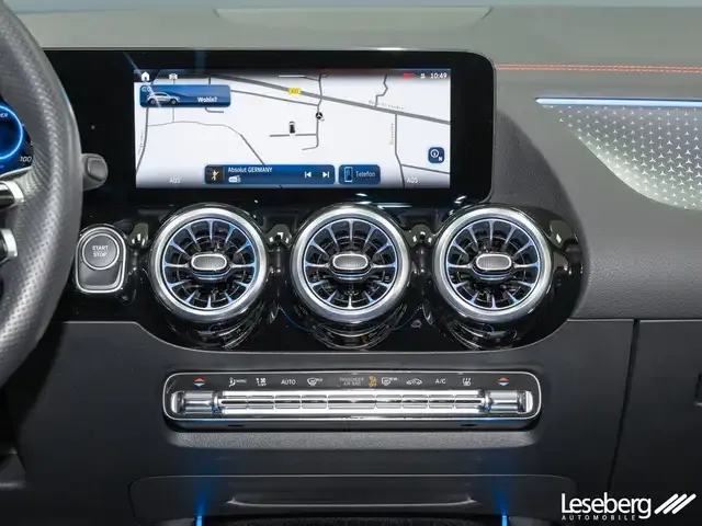 Mercedes-Benz EQA 300