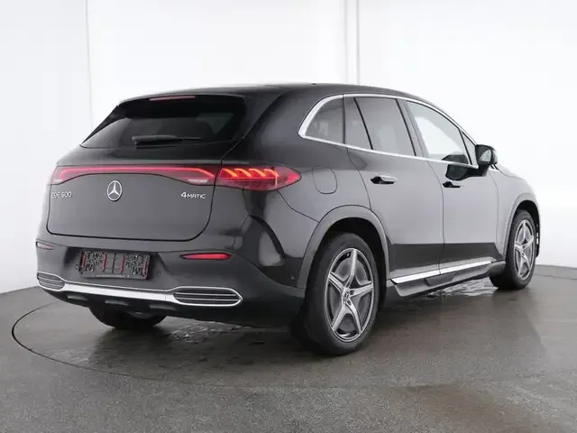 Mercedes-Benz EQE SUV
