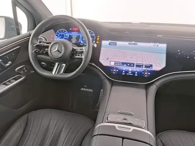 Mercedes-Benz EQE SUV