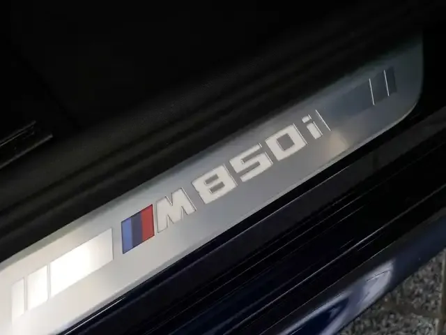 BMW M850
