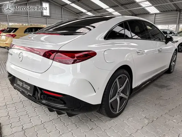 Mercedes-Benz EQE 350