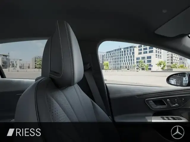 Mercedes-Benz EQE 350