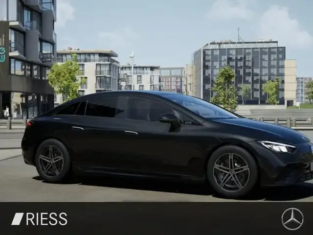 Mercedes-Benz EQE 350