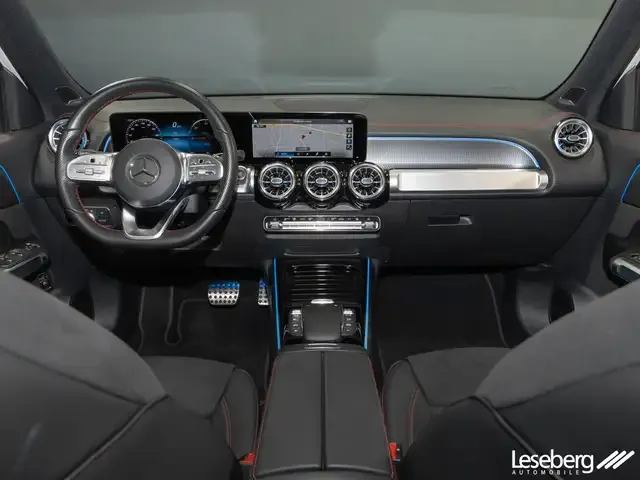 Mercedes-Benz EQB 300