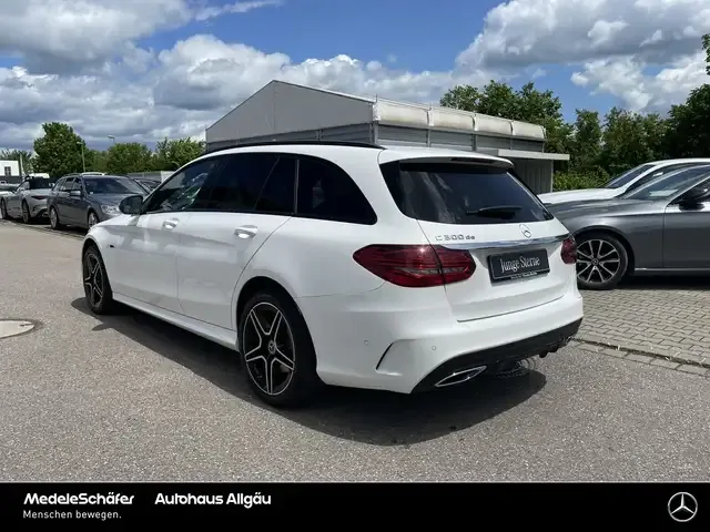 Mercedes-Benz C 300