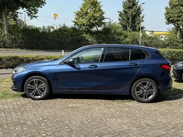 BMW 120