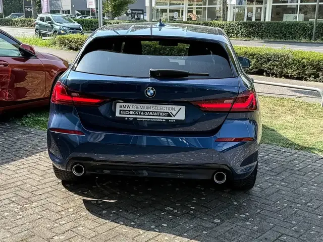 BMW 120
