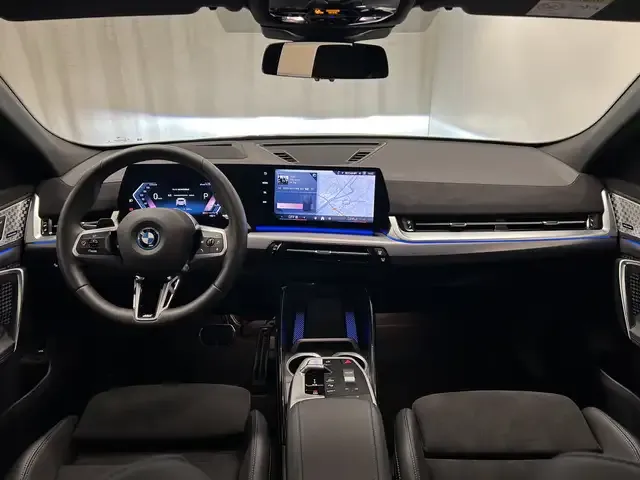 BMW iX2