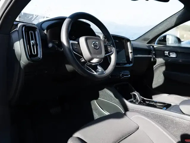 Volvo C40