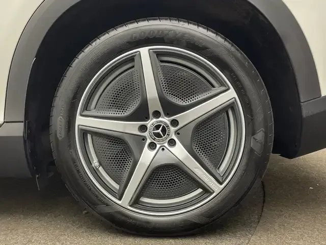 Mercedes-Benz EQE 350