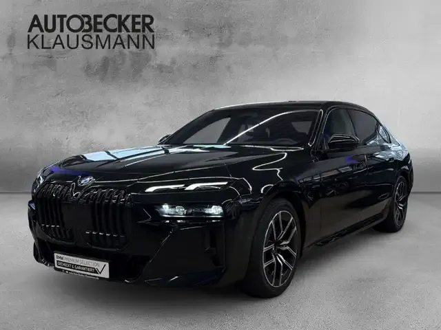 BMW 740
