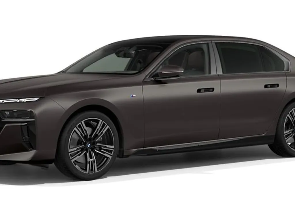 BMW 740