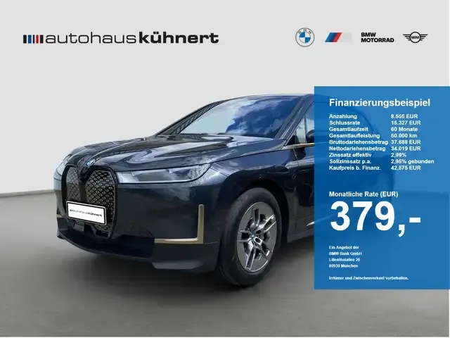 BMW iX