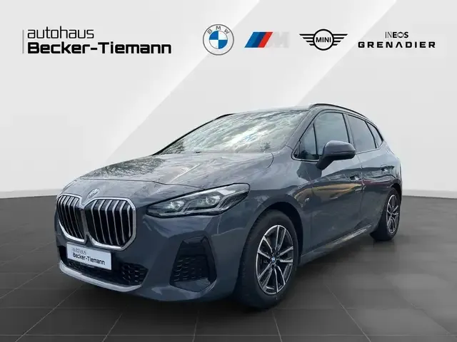 BMW 220