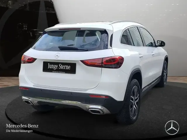 Mercedes-Benz GLA 250