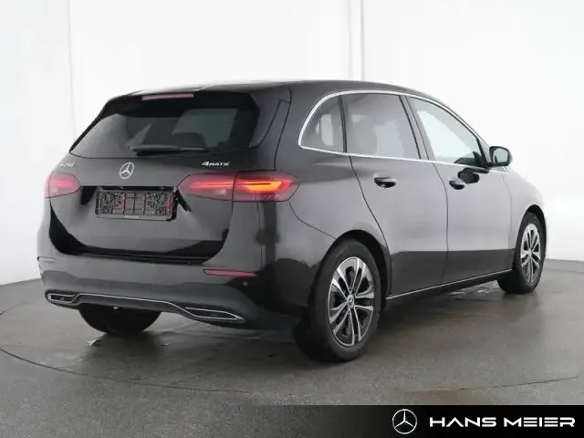 Mercedes-Benz B 250