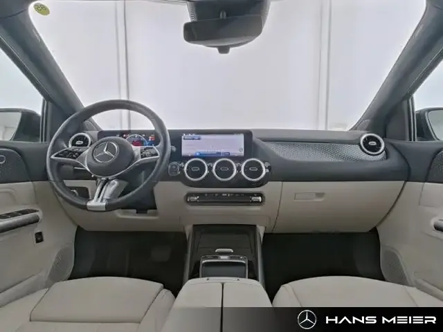 Mercedes-Benz B 250