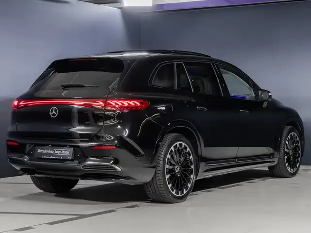 Mercedes-Benz EQS SUV
