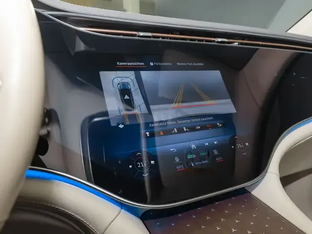 Mercedes-Benz EQS SUV