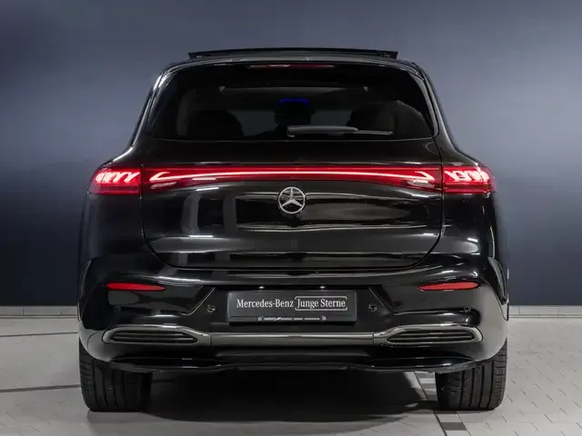Mercedes-Benz EQS SUV