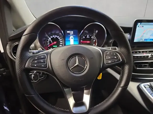 Mercedes-Benz V