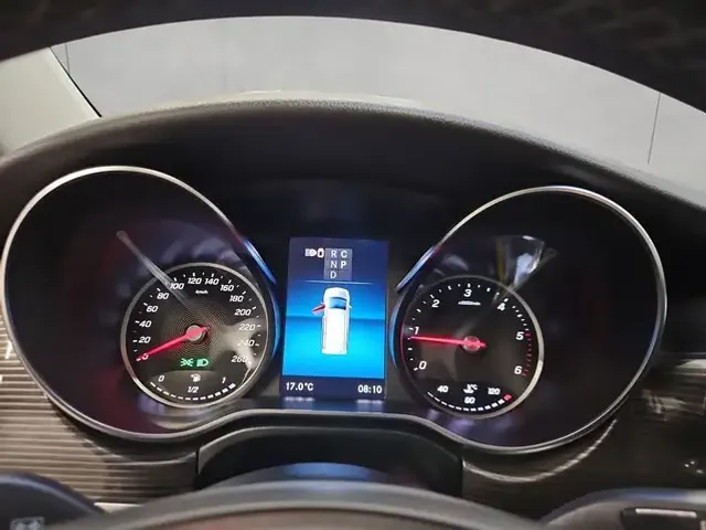 Mercedes-Benz V