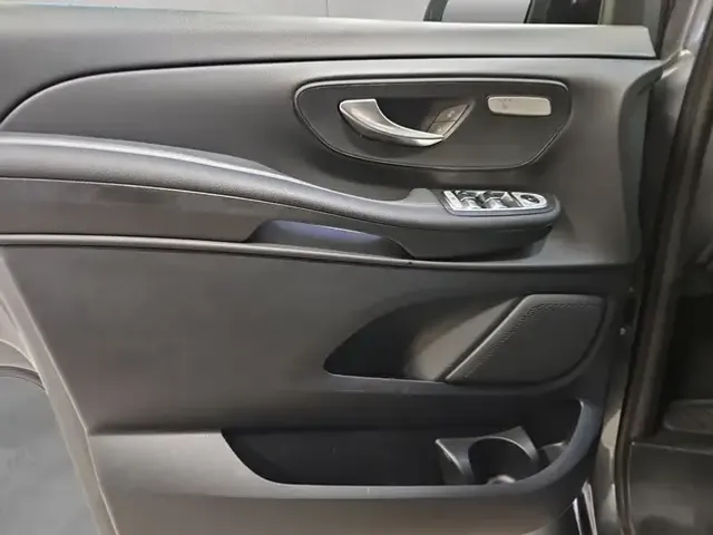 Mercedes-Benz V