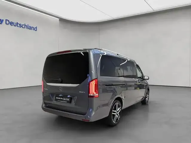 Mercedes-Benz V