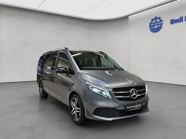 Mercedes-Benz V