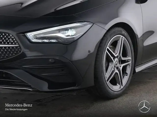 Mercedes-Benz CLA 180