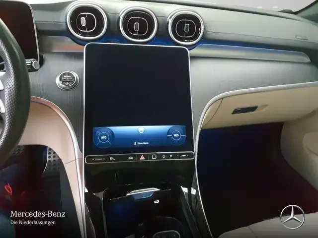 Mercedes-Benz CLE 200