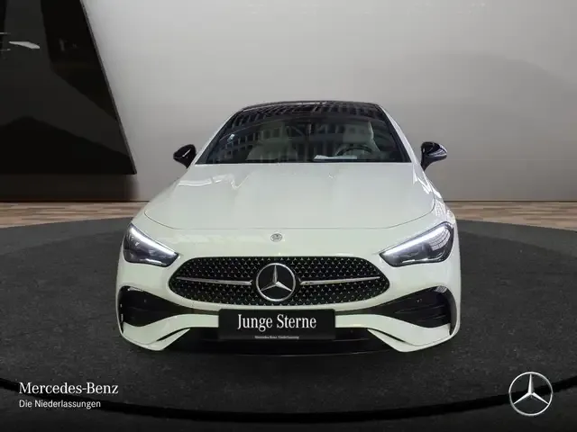 Mercedes-Benz CLE 200