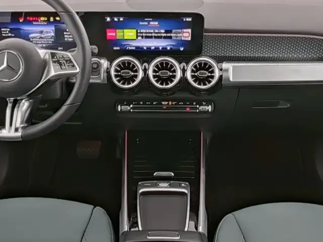 Mercedes-Benz EQB 250