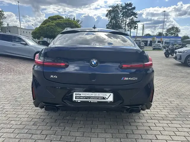 BMW X4 M