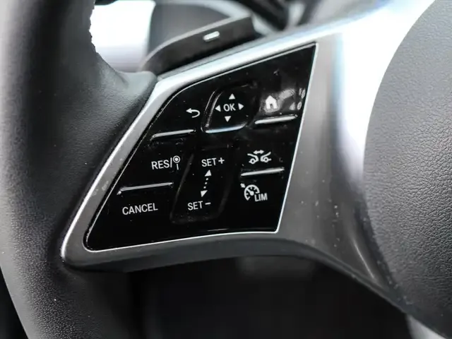 Mercedes-Benz EQB 350